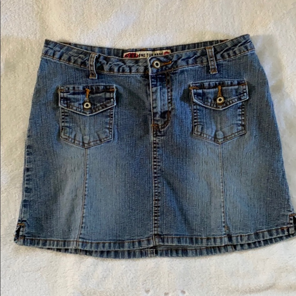 🌟ONE TUFF BABE: Jean skirt size 11 (juniors)